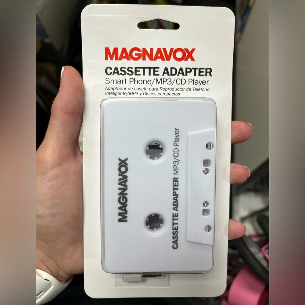Magnavox cassette adapter Smart Phone/ MP3 / CD player